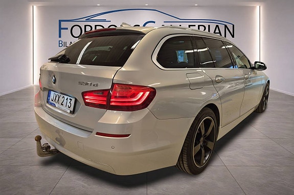 BMW 530d 3 of 5