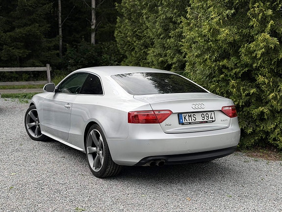 Audi A5 2 of 5