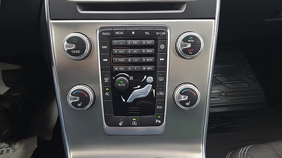 Volvo S60 22 of 27