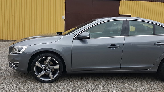 Volvo S60 27 of 27