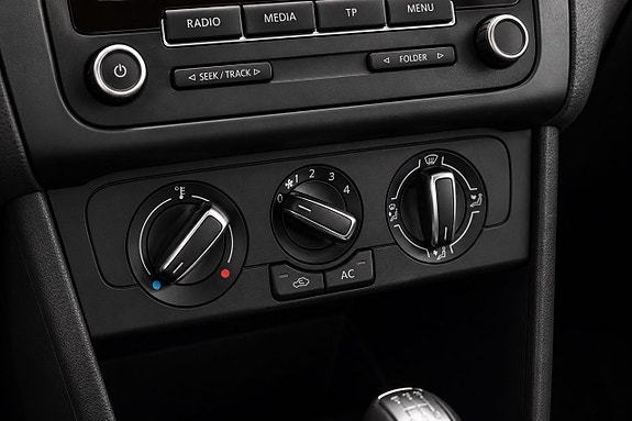 Volkswagen Polo 15 of 17