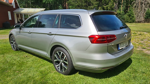 Volkswagen Passat 3 of 5