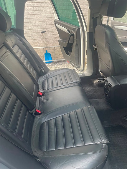 Volkswagen Passat Alltrack 10 of 11