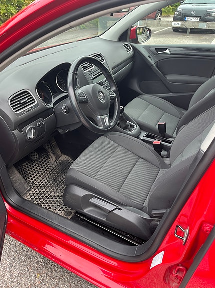 Volkswagen Golf VI 3 of 5