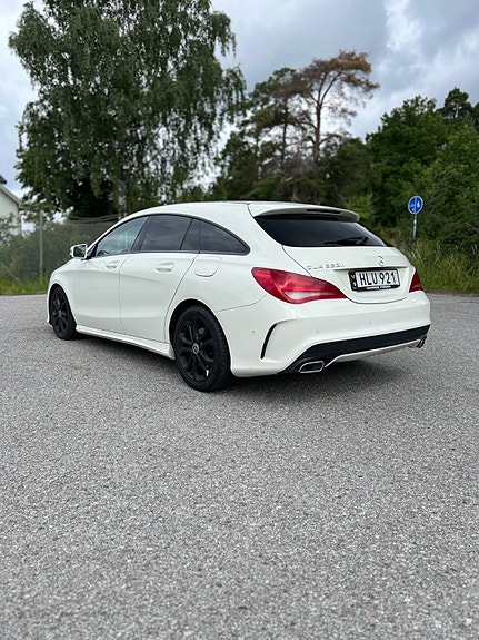 Mercedes-Benz CLA220 d 6 of 17