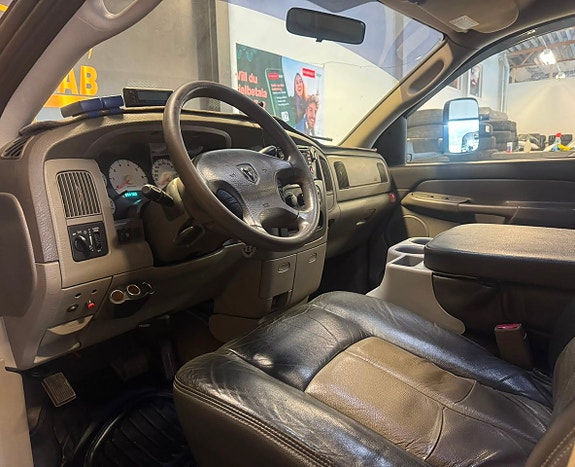 Dodge RAM 1500 17 of 22