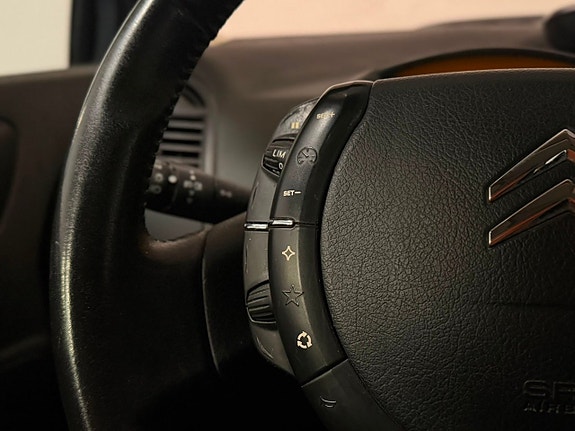 Citroen C4 12 of 16