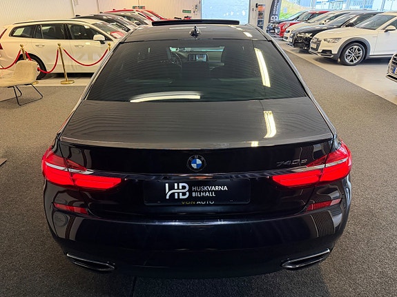 BMW 740E 2018 photo 4