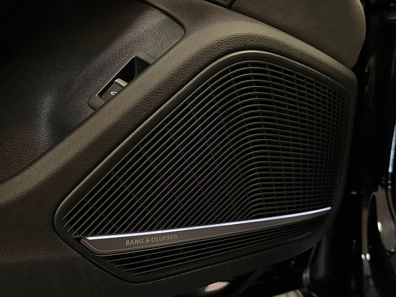 Audi RS4 24 of 30