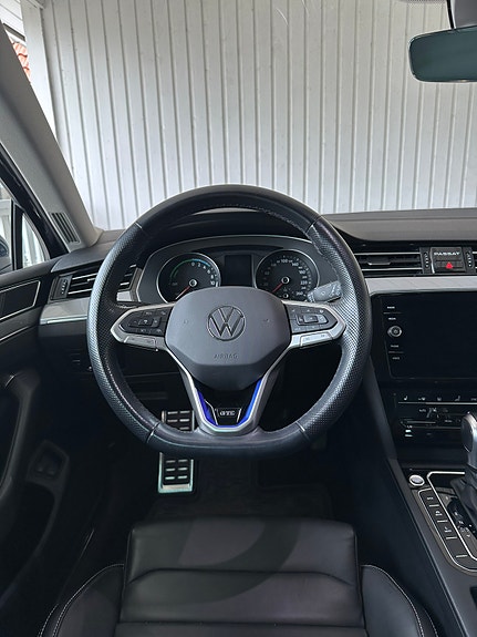 Volkswagen Passat 6 of 8