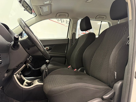 Toyota Urban Cruiser 15 of 17