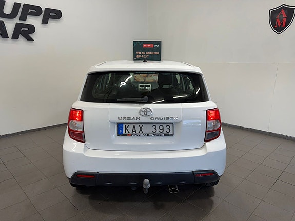 Toyota Urban Cruiser 7 of 17