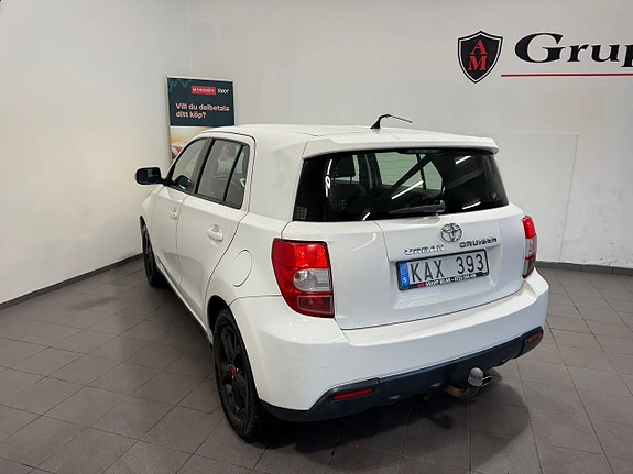 Toyota Urban Cruiser 10 of 17