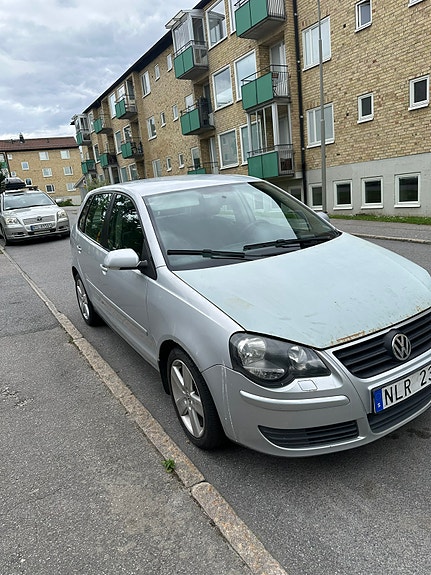 Volkswagen Polo 3 of 5