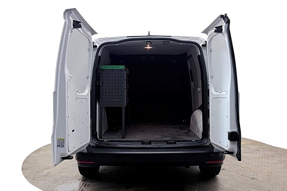 Volkswagen Caddy 8 of 30
