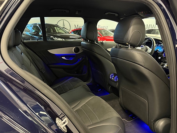 Mercedes-Benz C300 12 of 20