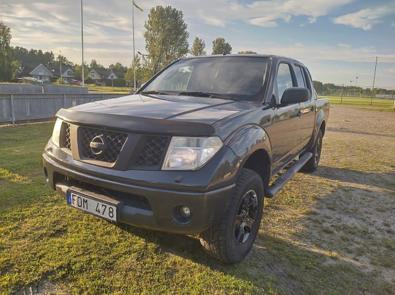Nissan Navara Dubbelhytt 2.5 dCi 4x4 Euro 4 4 of 9