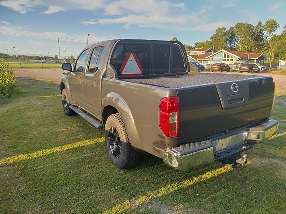 Nissan Navara Dubbelhytt 2.5 dCi 4x4 Euro 4 7 of 9