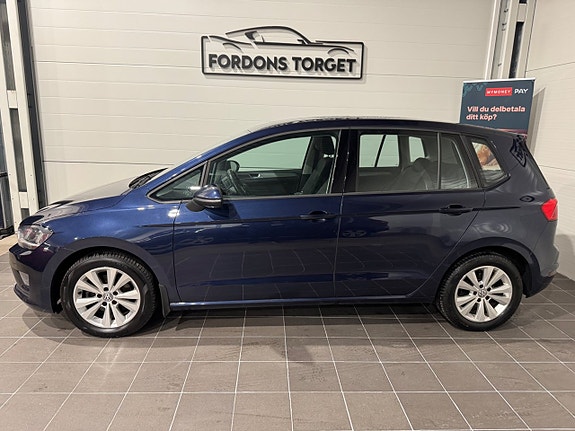 Volkswagen Golf Sportsvan 4 of 5