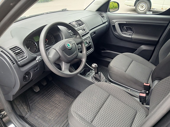 Skoda Roomster 7 of 9