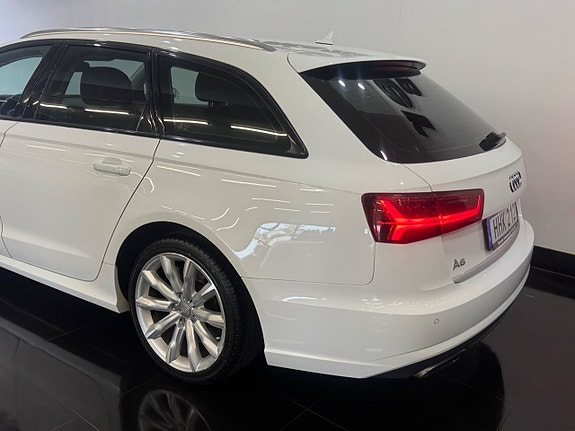Audi A6 4 of 5