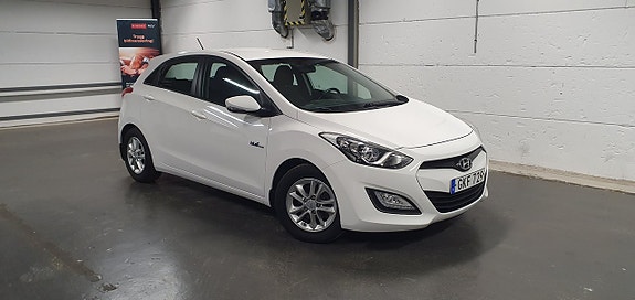 Hyundai i30 3 of 15