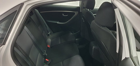 Hyundai i30 15 of 15