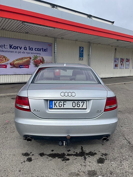 Audi A6 4 of 11
