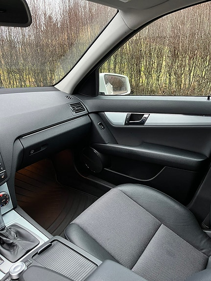 Mercedes-Benz C220 d 19 of 22