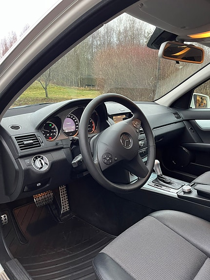 Mercedes-Benz C220 d 20 of 22