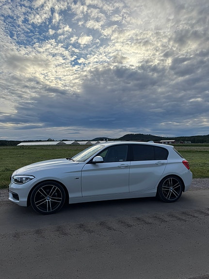 BMW 120d 8 of 16