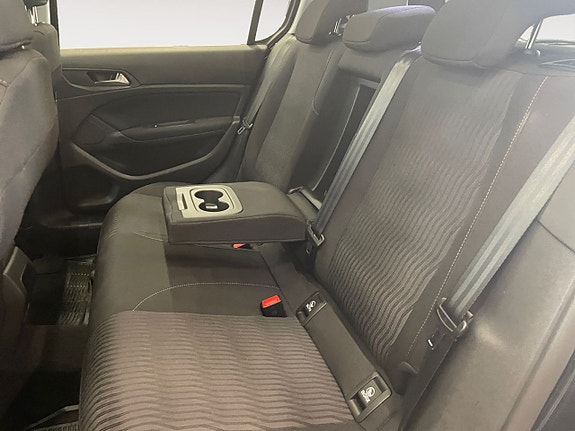 Peugeot 308 13 of 20