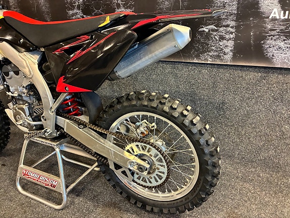 Suzuki RMZ 450 / Räntekampanj 3,45% / Från 215 kr per månad 2 of 9