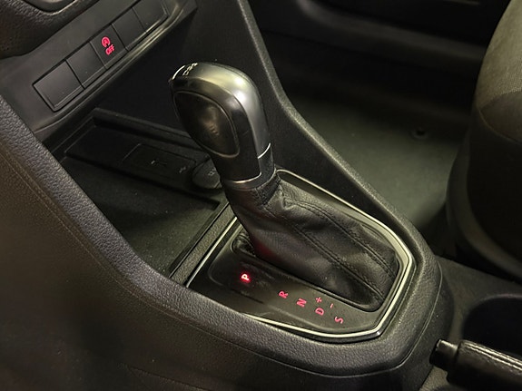 Volkswagen Caddy 19 of 23