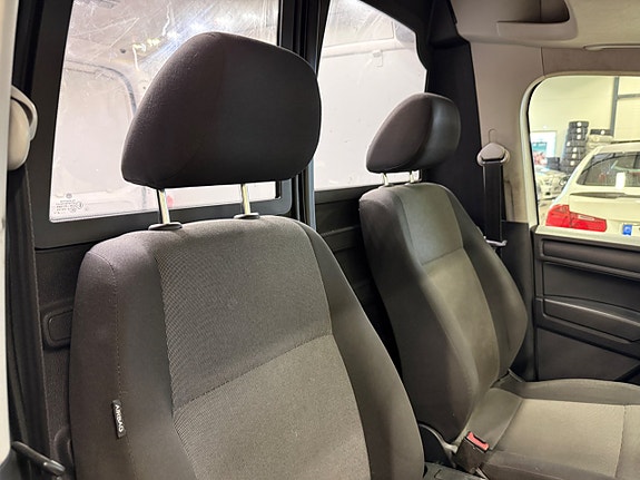 Volkswagen Caddy 22 of 23