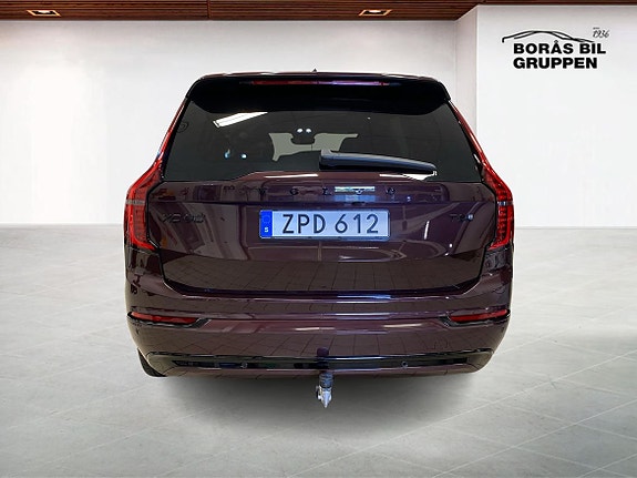 Volvo XC90 7 of 15