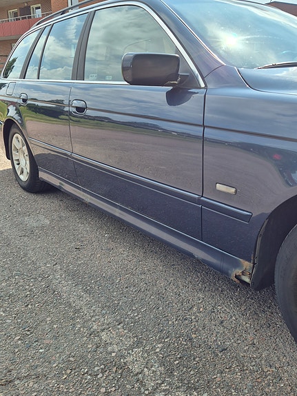 BMW 520i 11 of 15