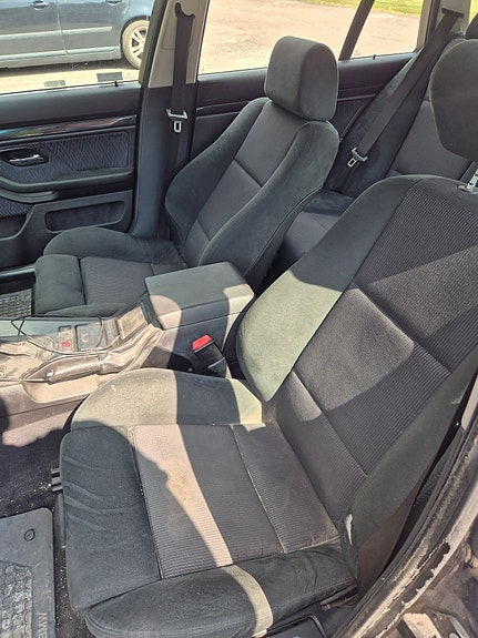 BMW 520i 7 of 15