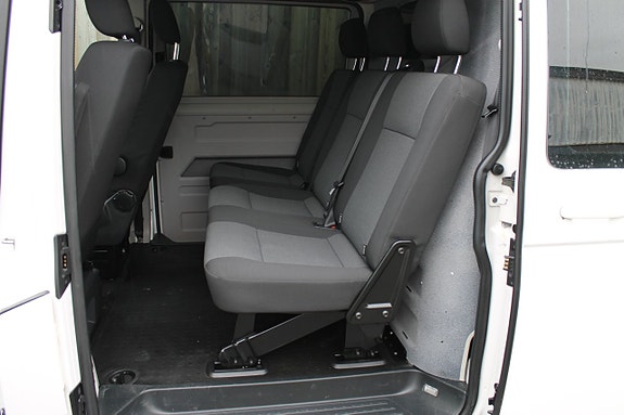 Volkswagen Transporter 6 of 10