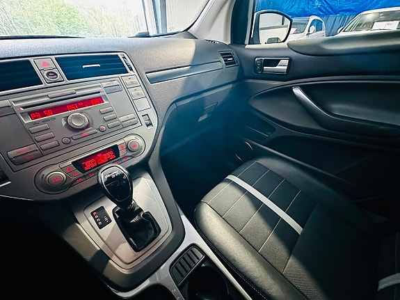 Ford Kuga 13 of 21