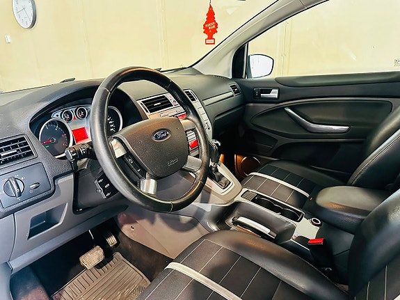 Ford Kuga 12 of 21