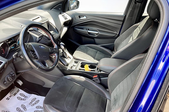 Ford Kuga 5 of 5