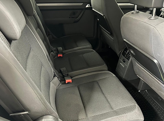 Volkswagen Touran 11 of 17