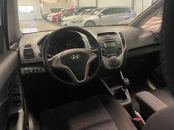 Hyundai ix20 10 of 19