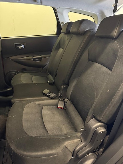 Nissan Qashqai+2 19 of 21
