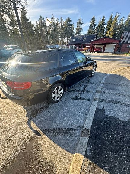 Audi A4 2 of 6