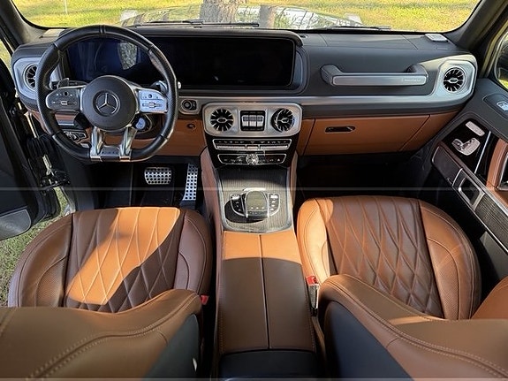 Mercedes-Benz AMG GT Roadster 9 of 12