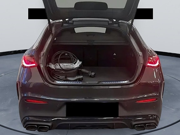 Mercedes-Benz GLC63 11 of 30