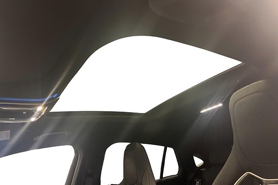 Mercedes-Benz GLC63 29 of 30