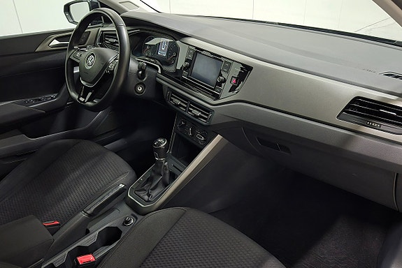 Volkswagen Polo 8 of 13
